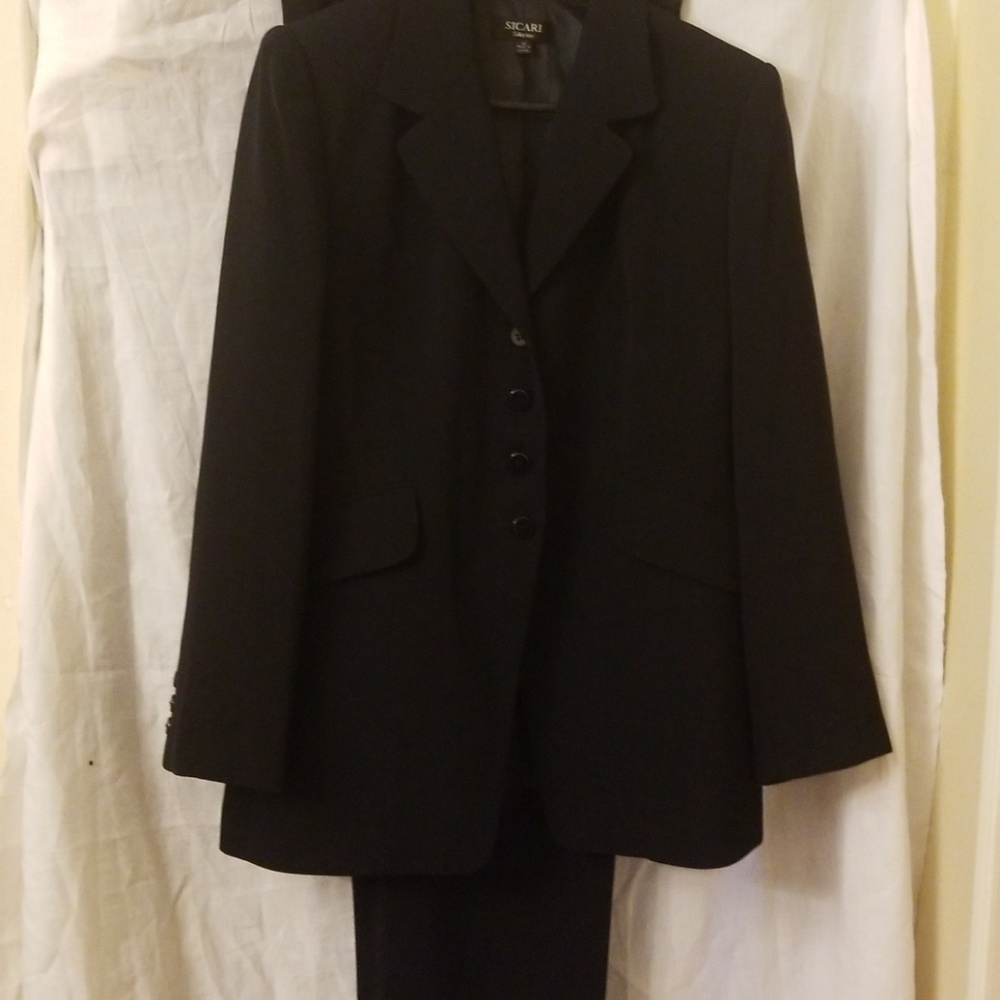 Pants Suit